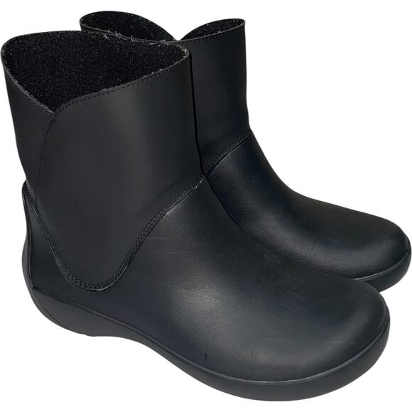 CROCS Black Rain Ankle Boots    Size: 7 Women - Picture 1 of 7